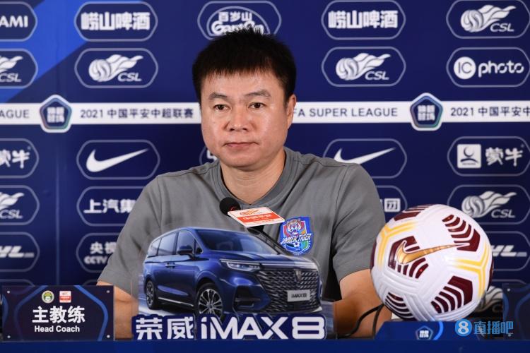 面对强敌海港仍保持冷静