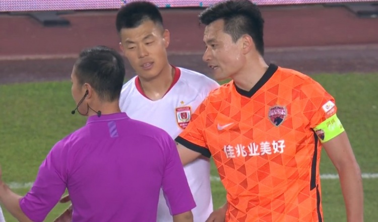 半场零封！亚泰防守稳固