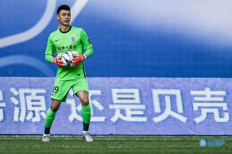 国脚阵容调整：曾诚确认加入