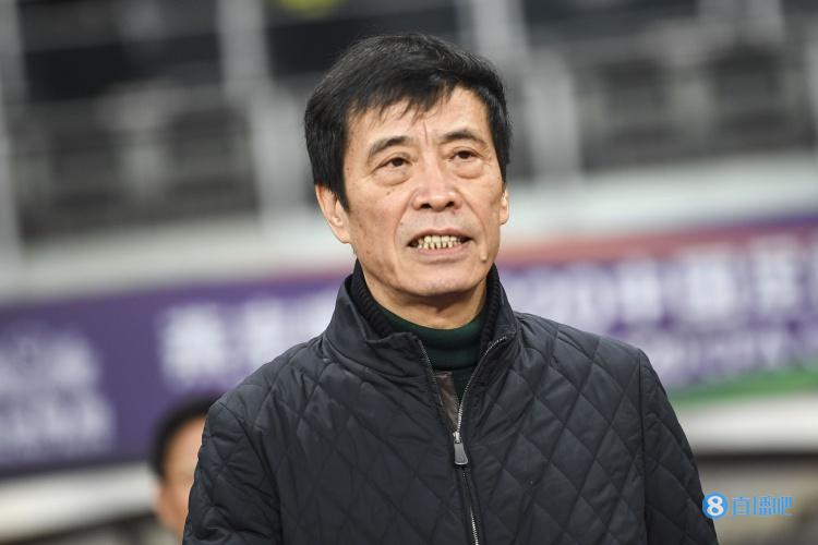 多年以来，陈戌源是如何保护上海港的？