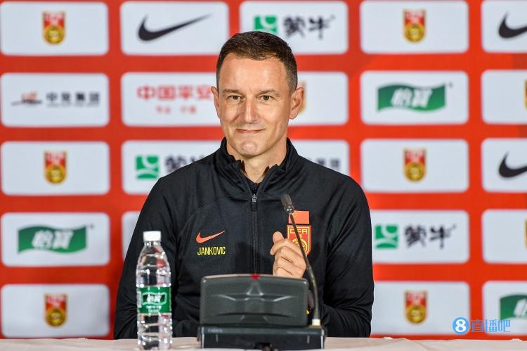 世预赛前哨：从海港看国足未来