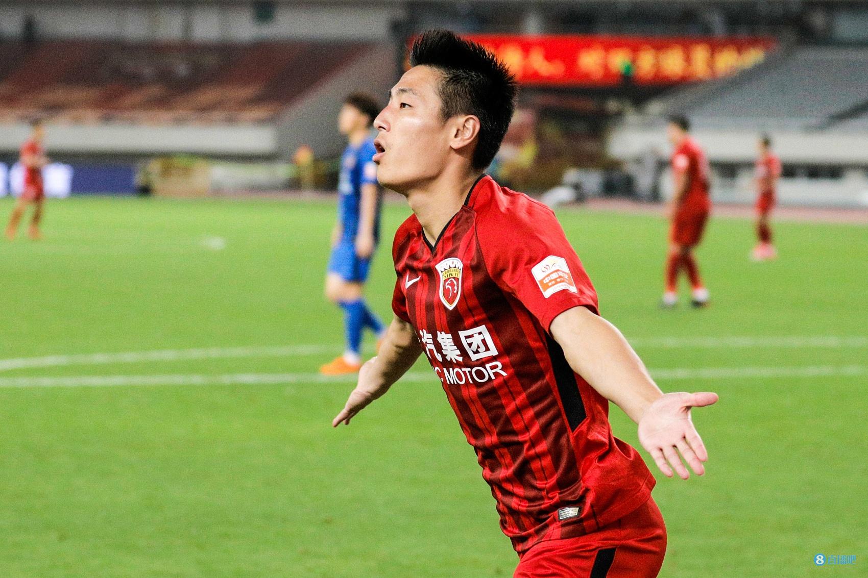 武磊未来可尝试多种传球策略