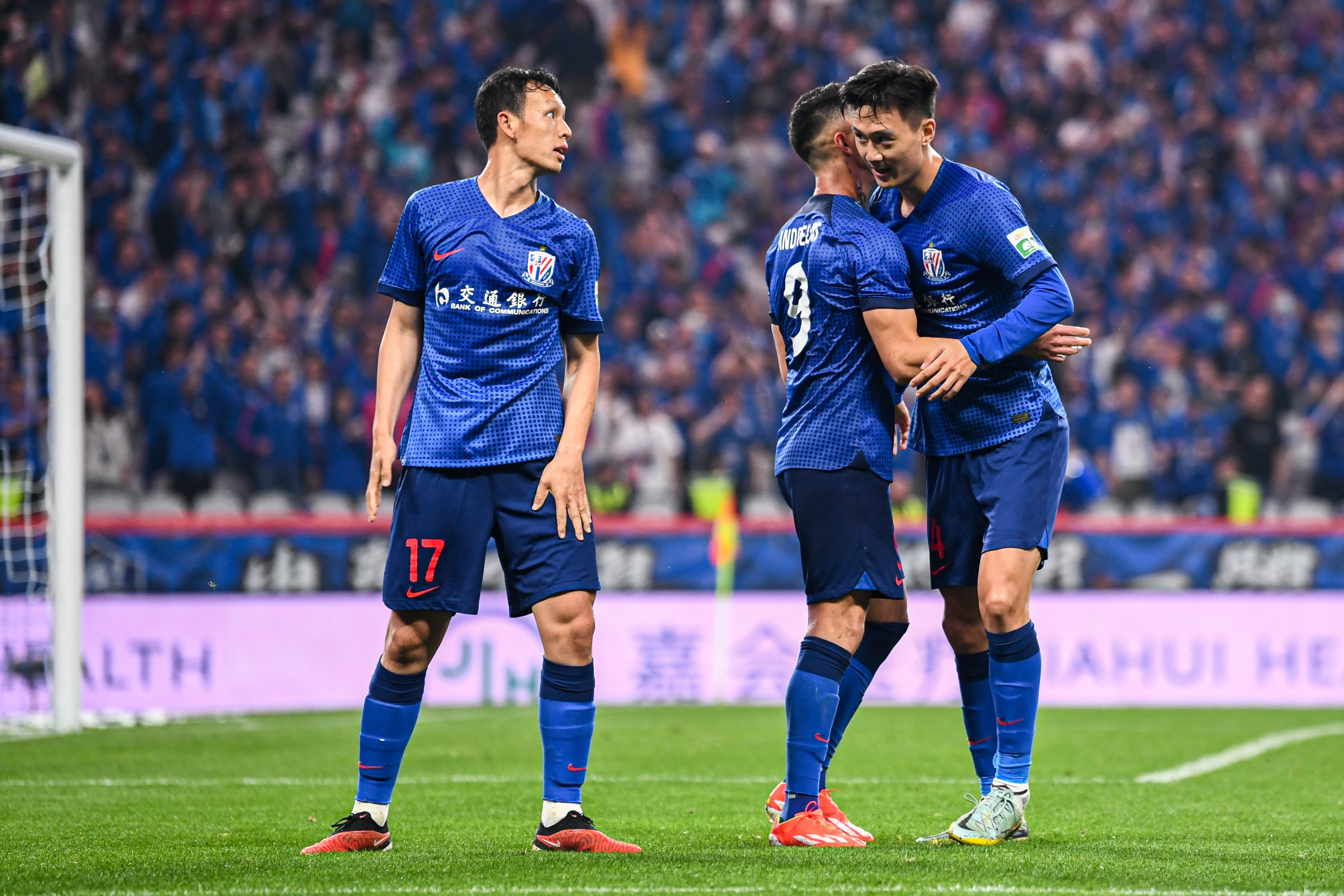 4-0大捷，申花连续四场零封对手