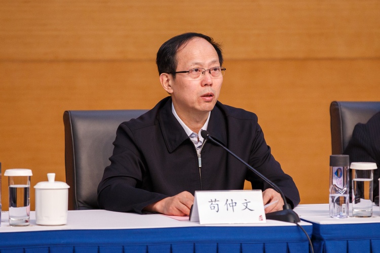 记者揭秘中超国家队合作背后故事