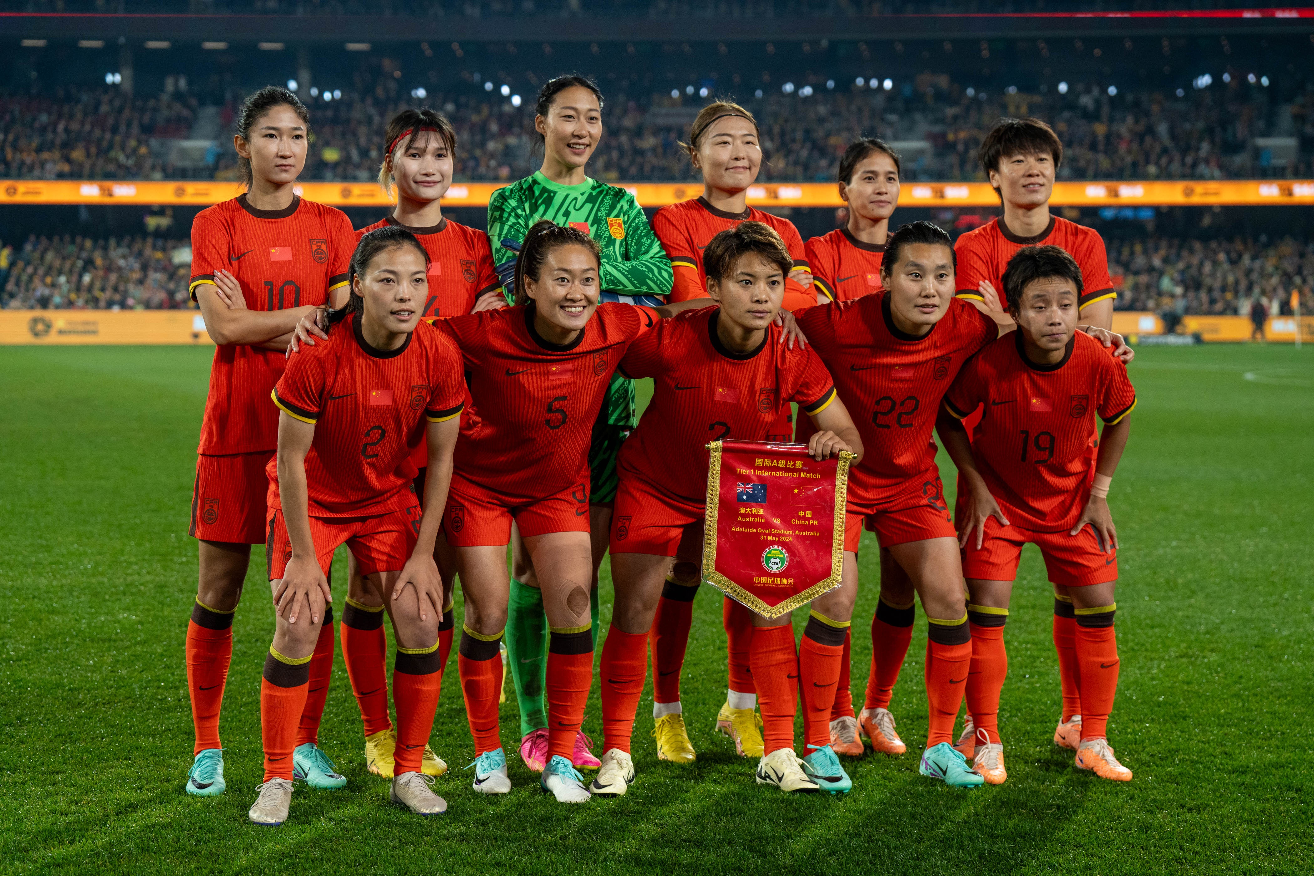 中国女足在人才短缺和成绩下滑中每赢一场都是突破
